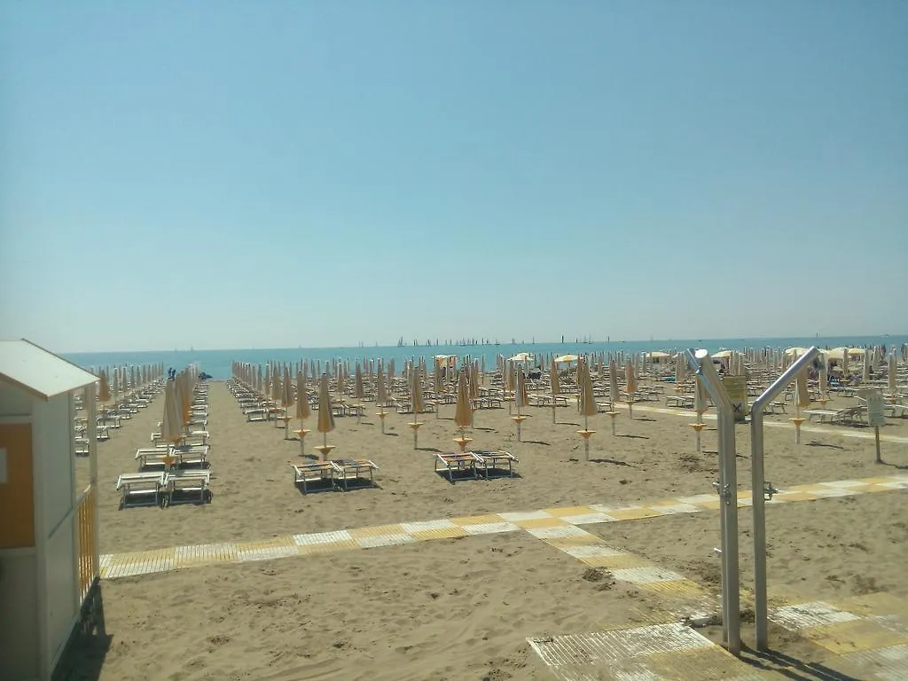 Appartamento Frontemare Azzurra Caorle
