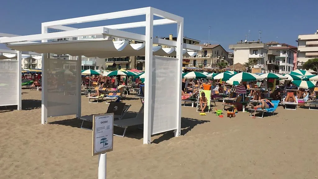 Appartamento Frontemare Azzurra Caorle شقة